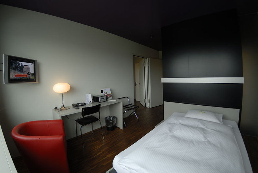 Dasbreitehotel Am Rhein Basel Exterior photo